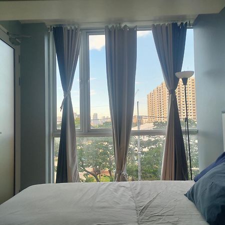 Bay Garden Club And Residences Pasay Exterior foto